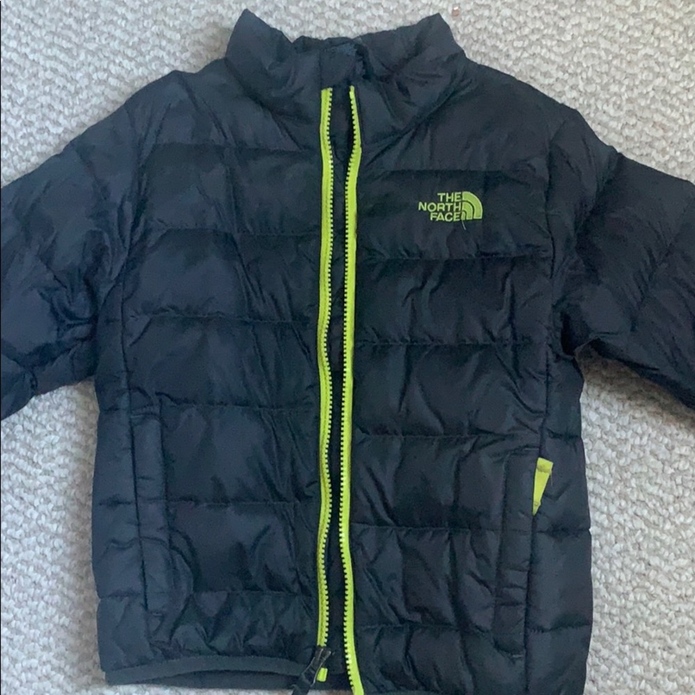 Little Boys Northface jacket (XXS) (size5)